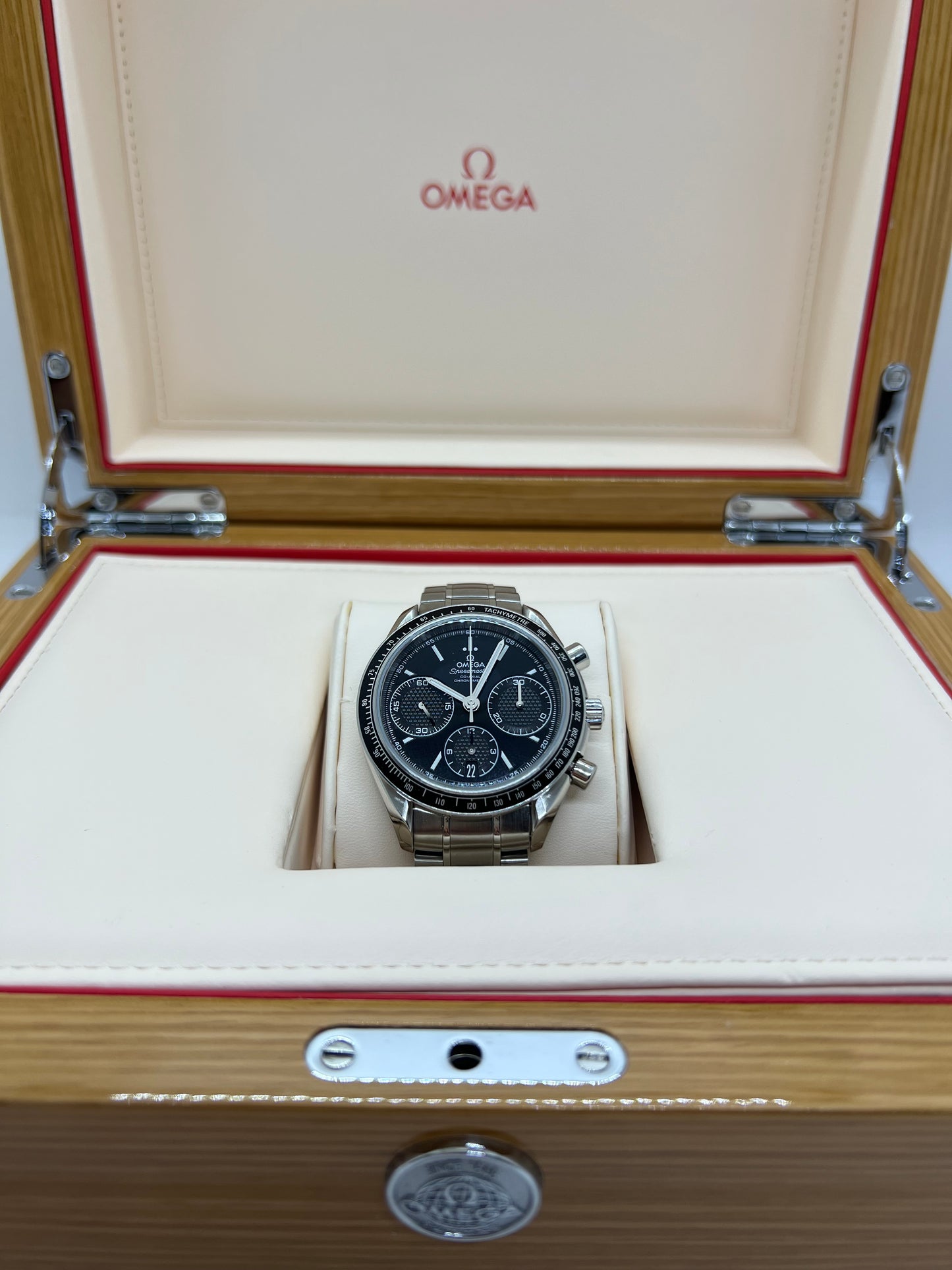 Omega Speedmaster Racing