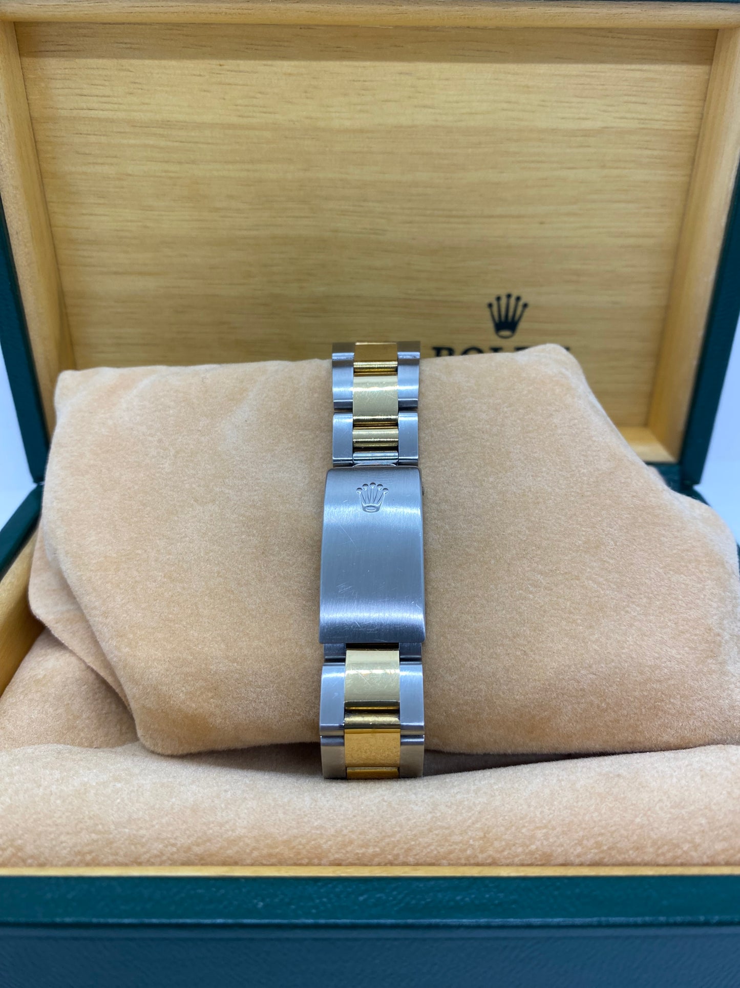 Rolex Oyster Date 15223