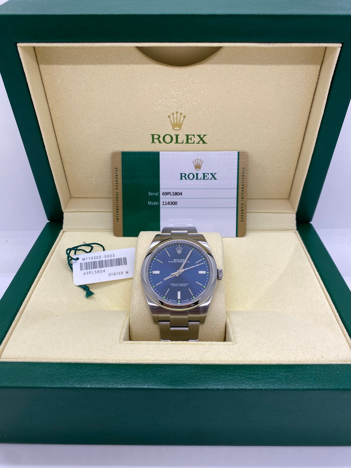 Rolex Oyster Perpetual 114300