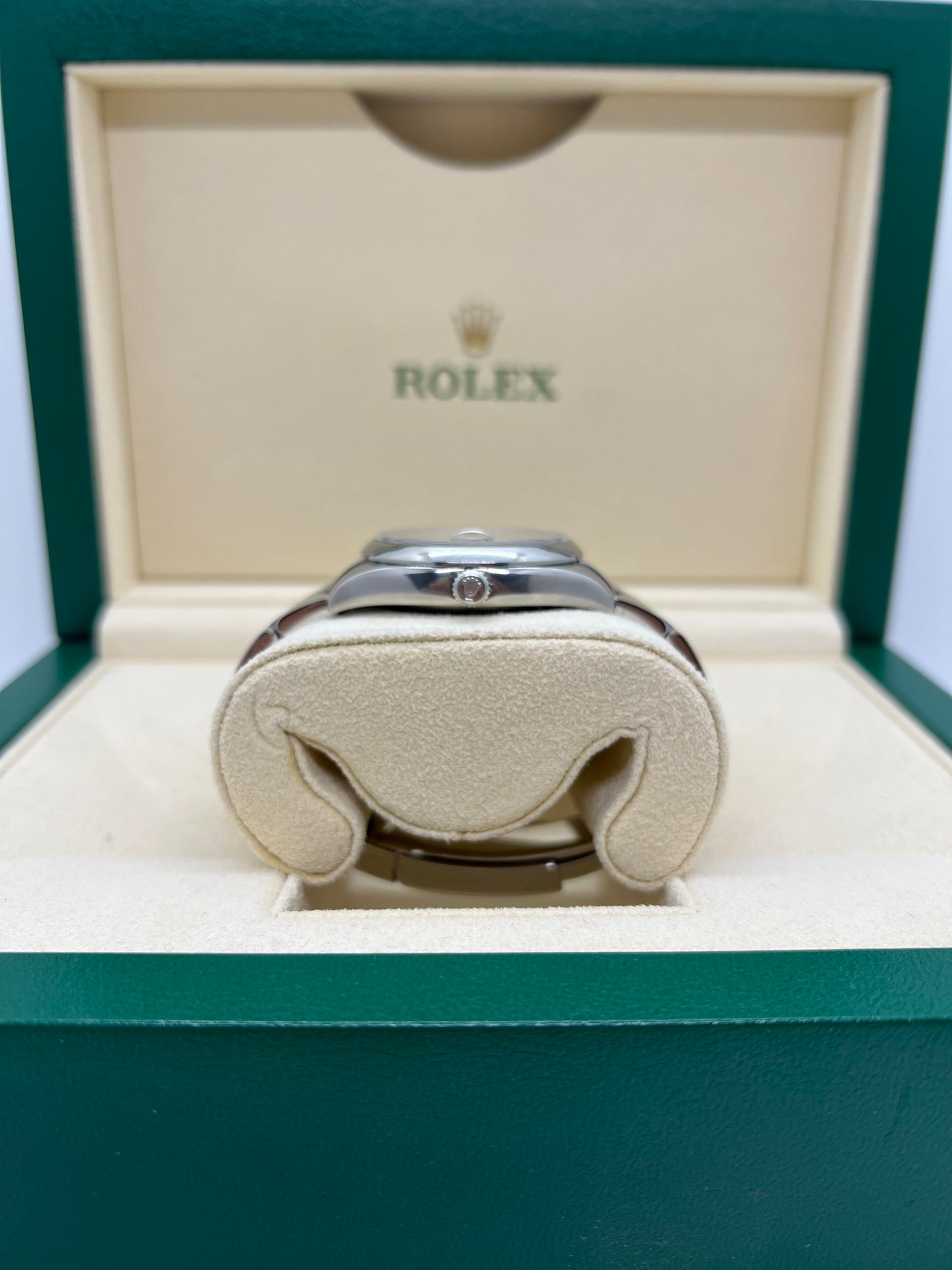 Rolex Oyster Date 115200