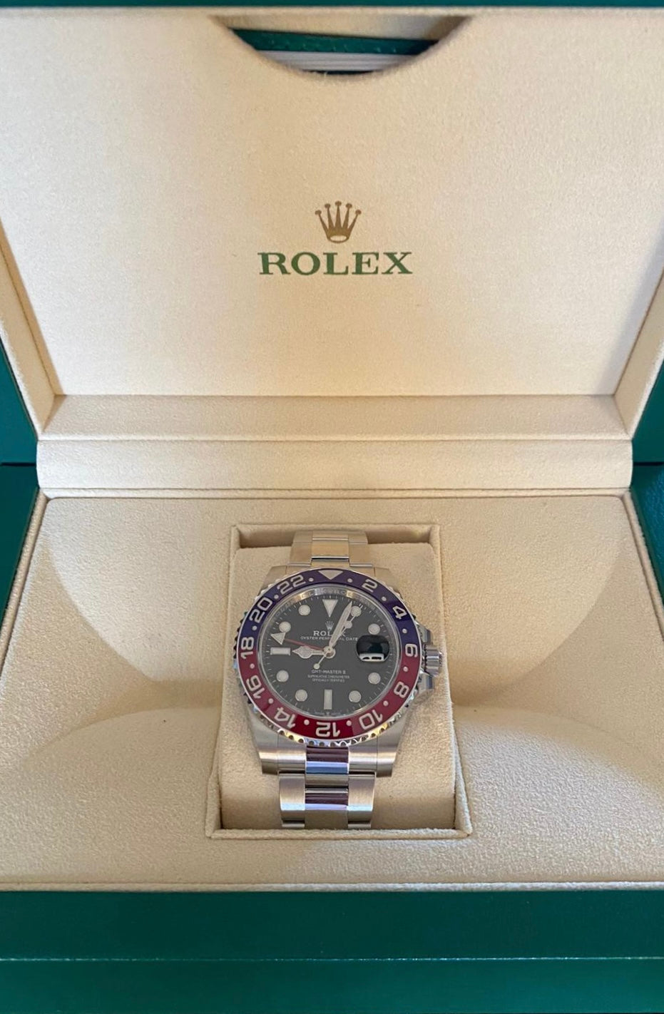 Rolex GMT-MASTER II 126710BLRO