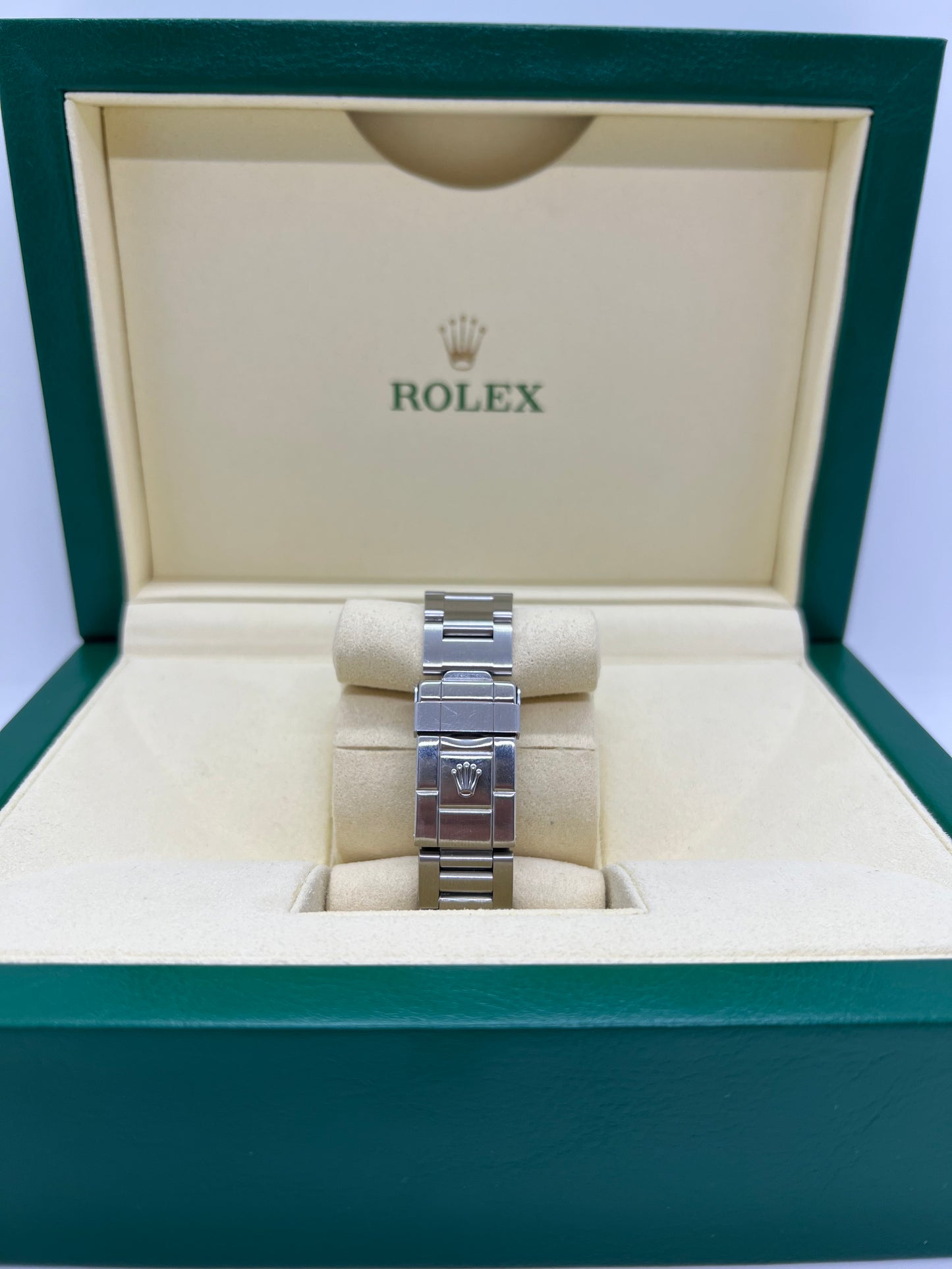 Rolex Explorer I 114270