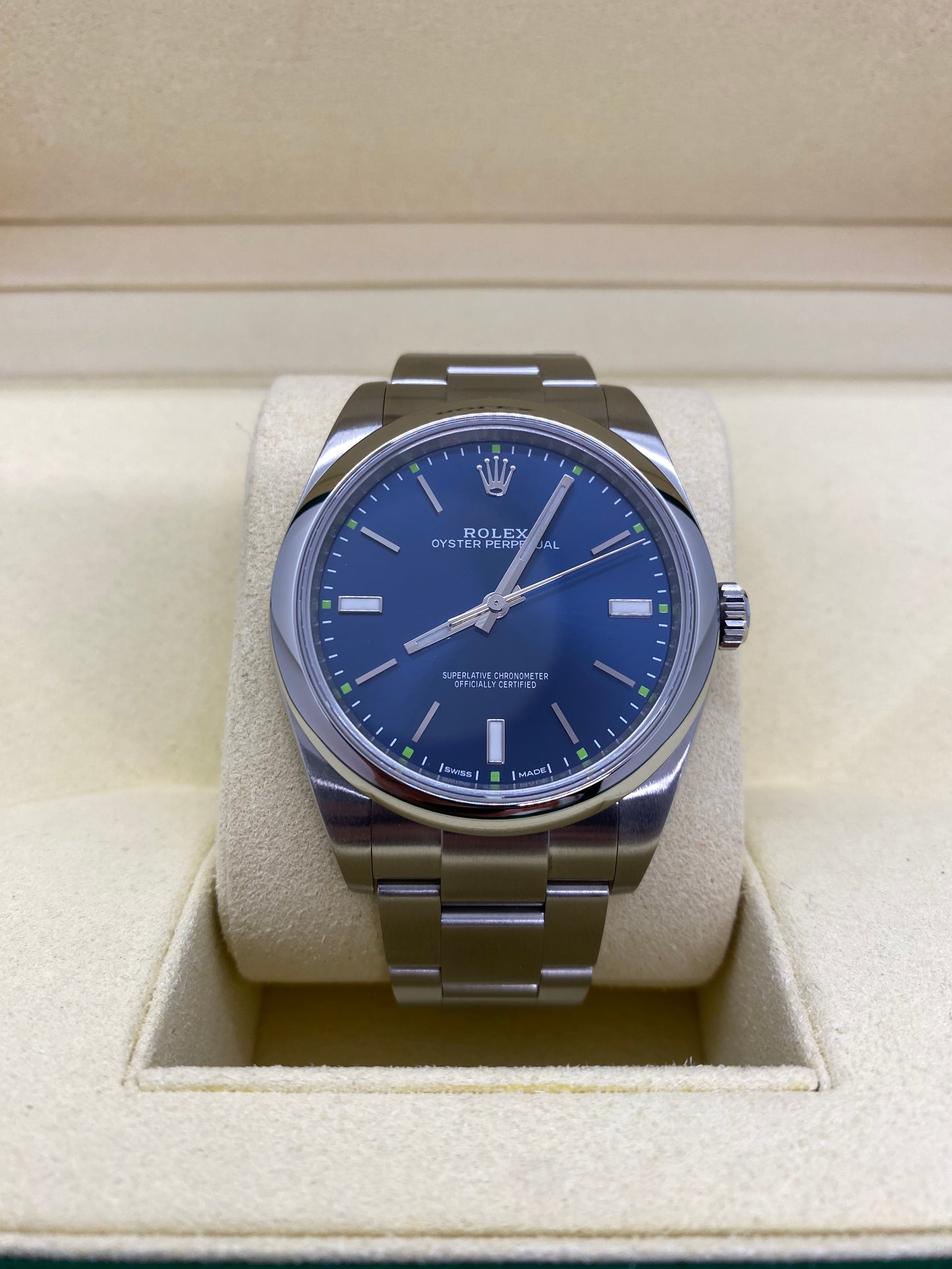 Rolex Oyster Perpetual 114300