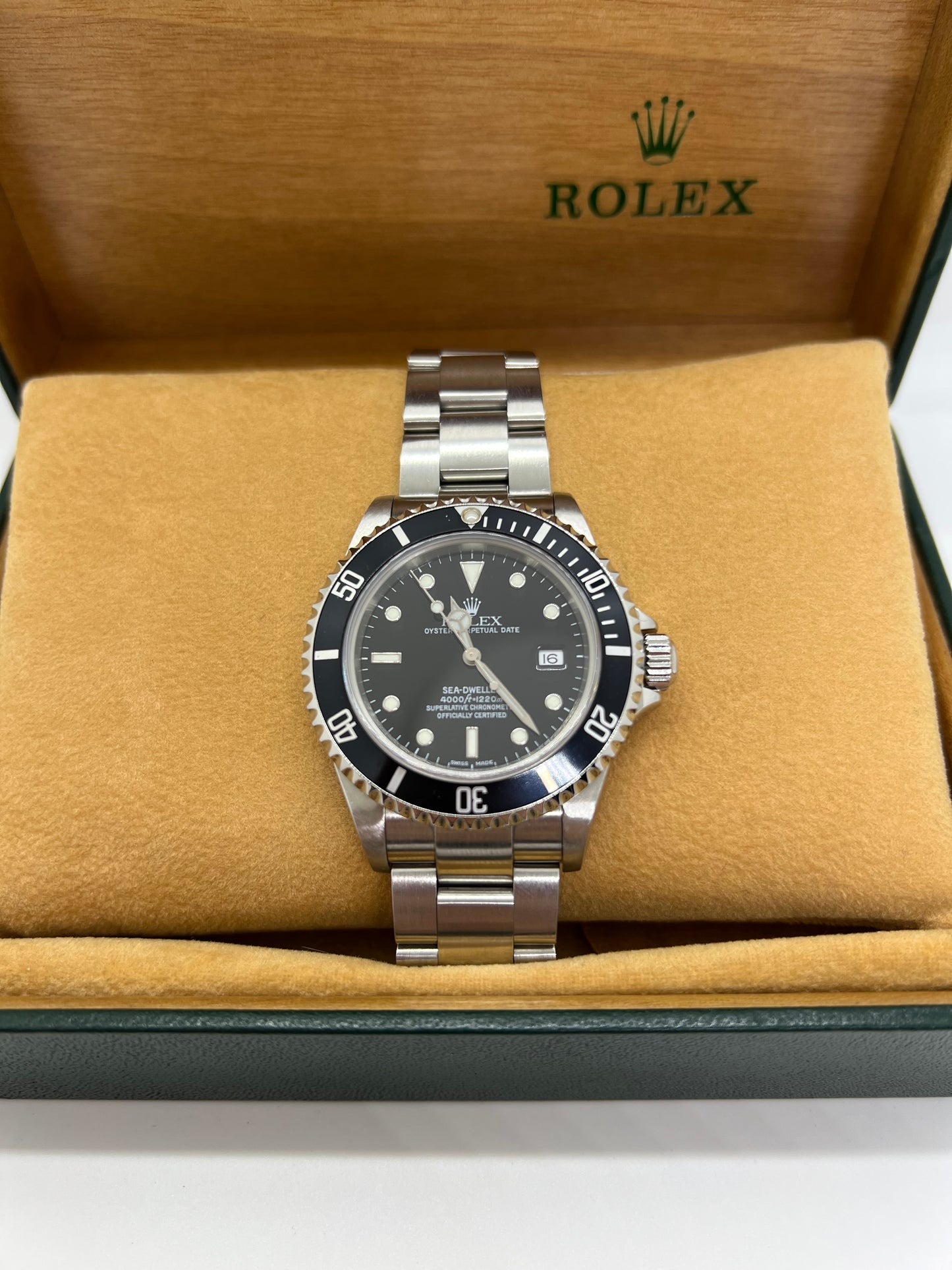 Rolex Sea-Dweller 16600